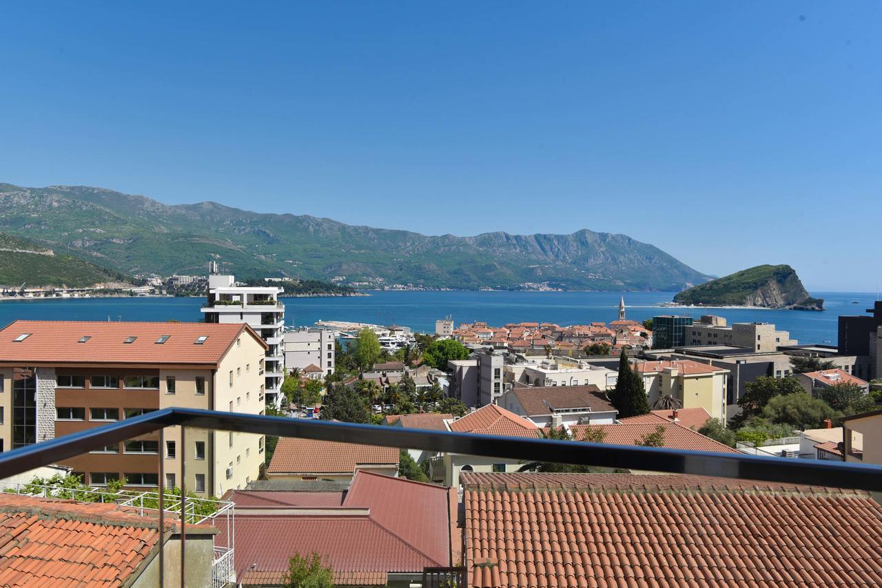 Apartments Jelusic Budva Bagian luar foto